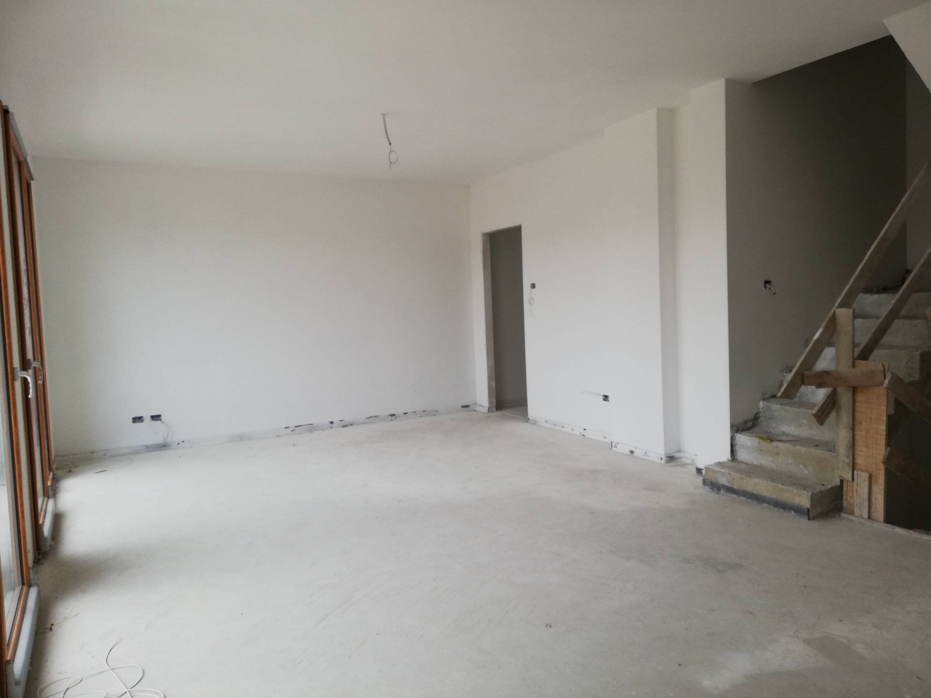 Villa Unifamiliare - Indipendente SANTA CROCE SULL