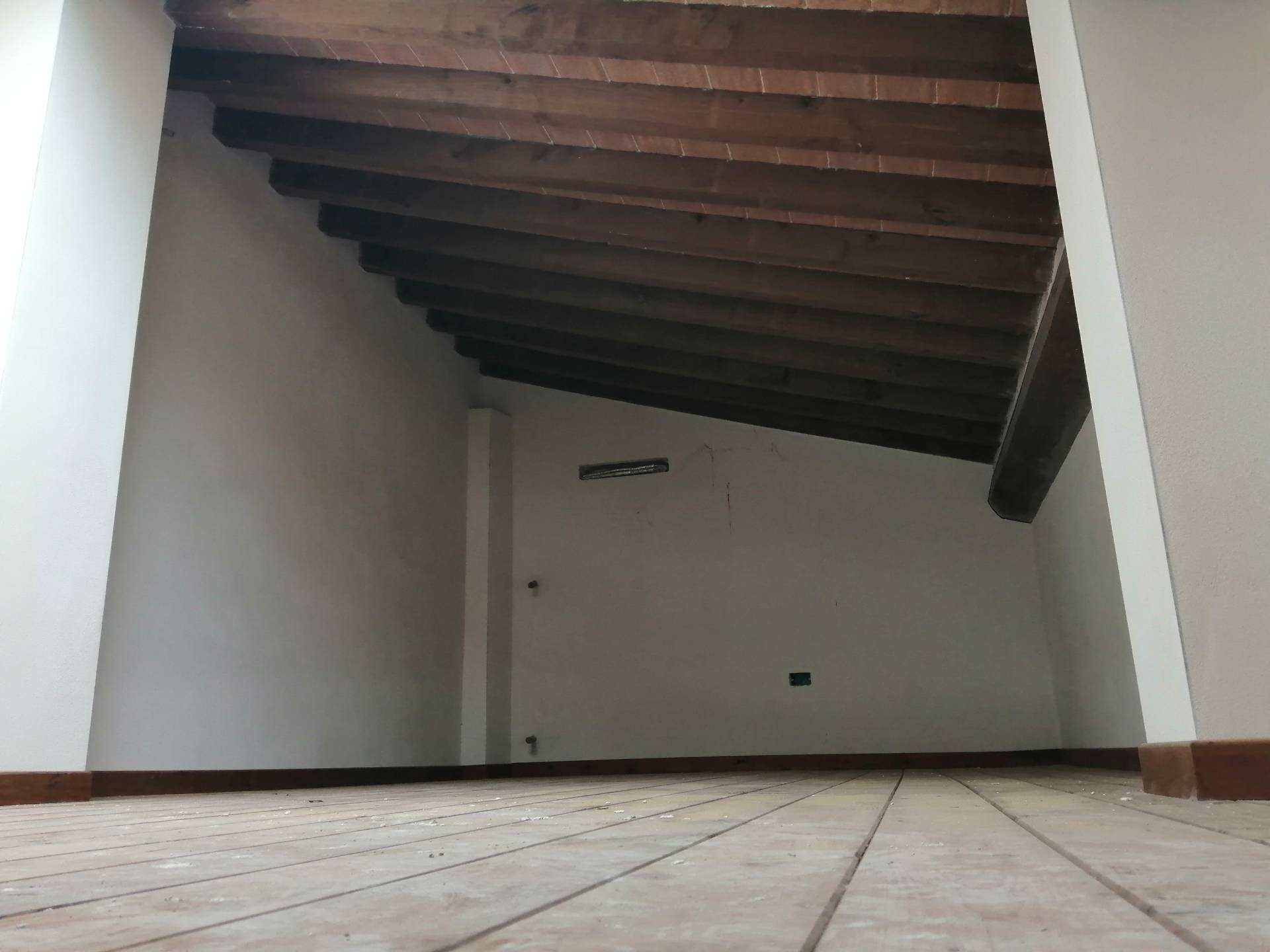 Villa Unifamiliare - Indipendente PONSACCO vendita    Megaron Immobiliare - Pisa - Pontedera - Livorno - Lucca