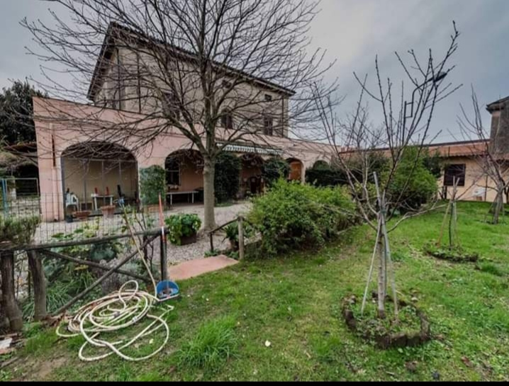  cascina vendita quart:  megaron immobiliare - pisa - pontedera - livorno - lucca