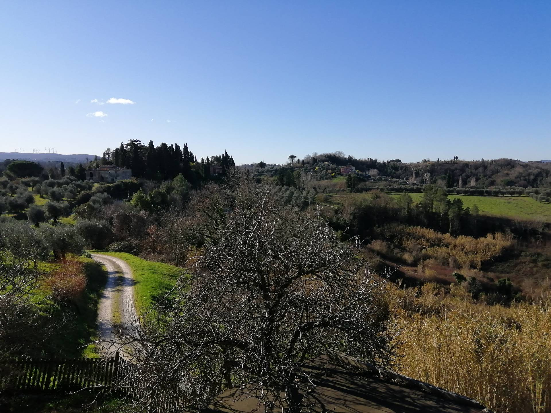  casciana terme lari vendita quart:  megaron immobiliare - pisa - pontedera - livorno - lucca