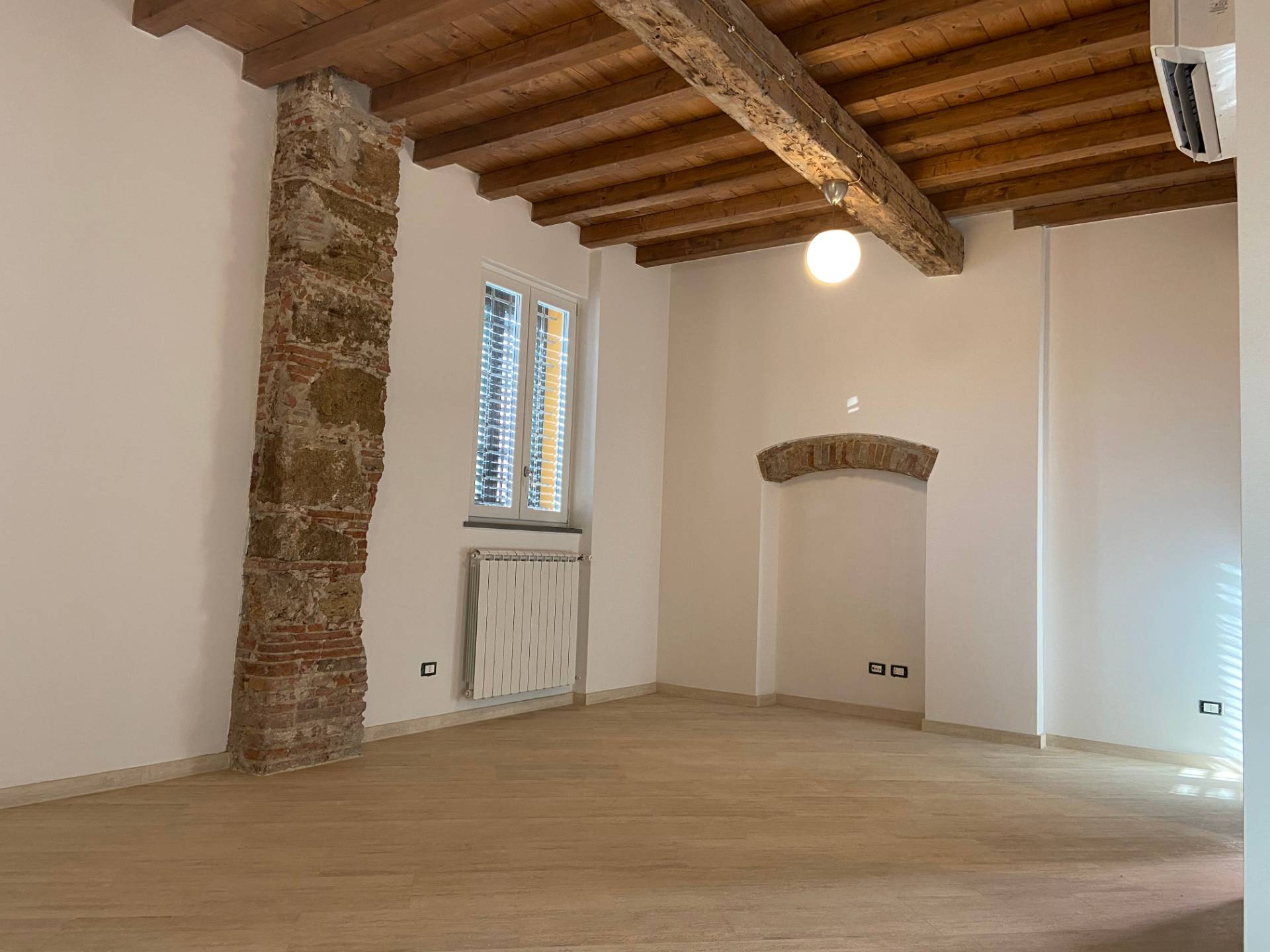 Villa Unifamiliare - Indipendente LIVORNO vendita  Venezia - Pontino  Megaron Immobiliare - Pisa - Pontedera - Livorno - Lucca