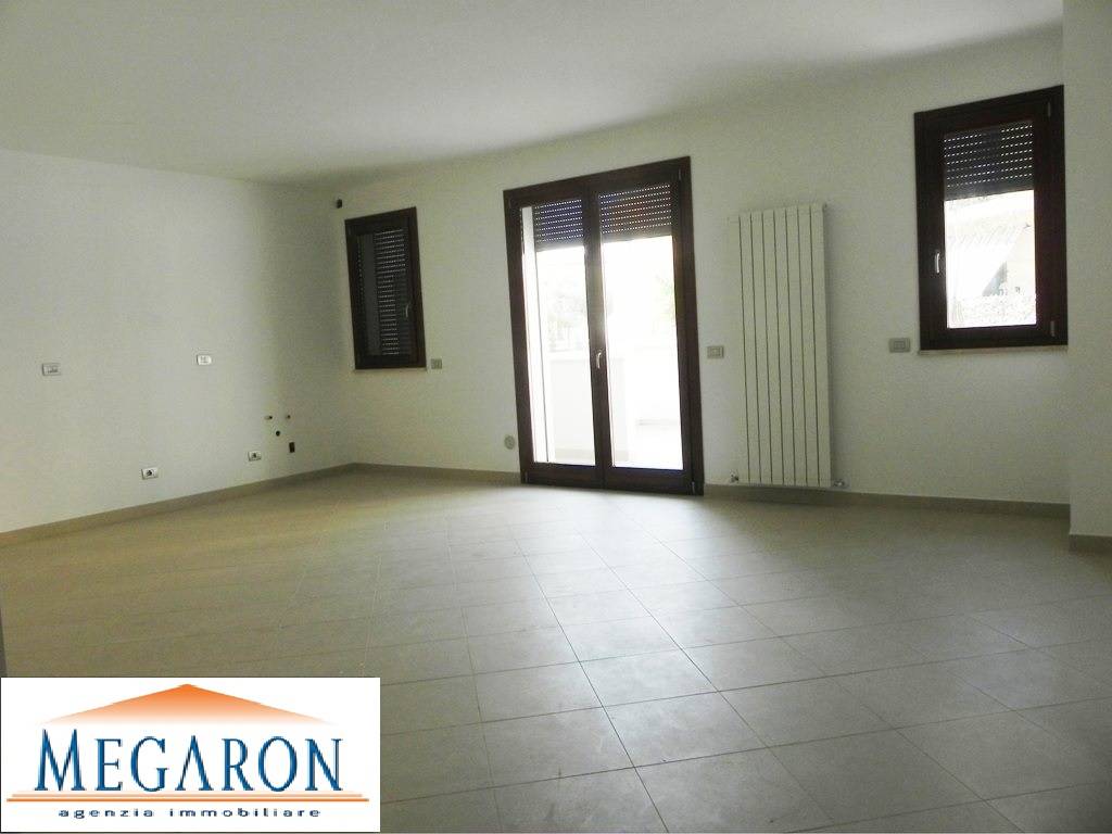  pisa vendita quart: piagge megaron immobiliare - pisa - pontedera - livorno - lucca