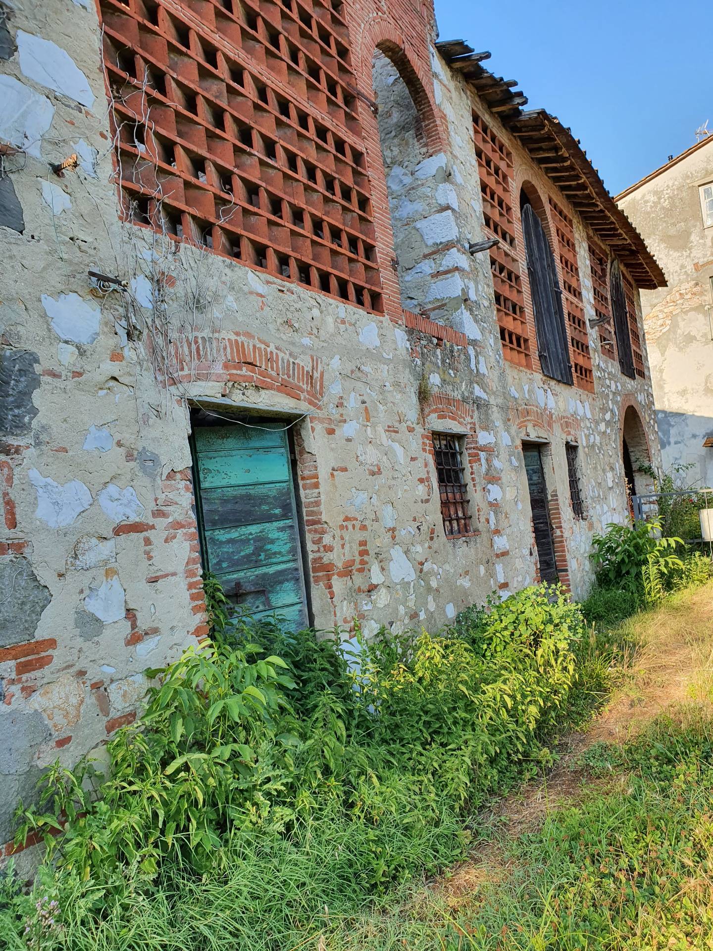 Villa Unifamiliare - Indipendente LUCCA vendita  San Donato  Megaron Immobiliare - Pisa - Pontedera - Livorno - Lucca
