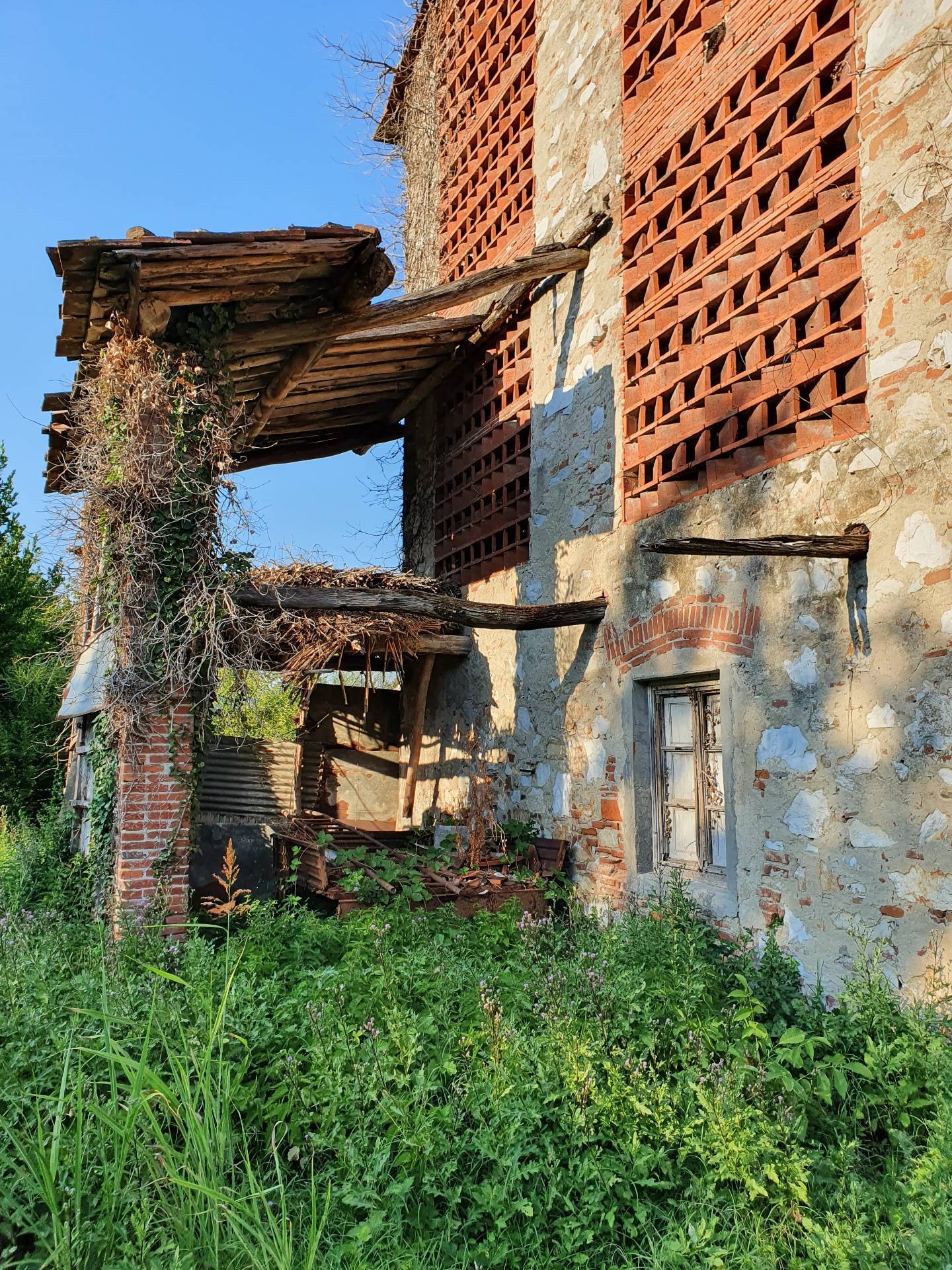 Villa Unifamiliare - Indipendente LUCCA vendita  San Donato  Megaron Immobiliare - Pisa - Pontedera - Livorno - Lucca