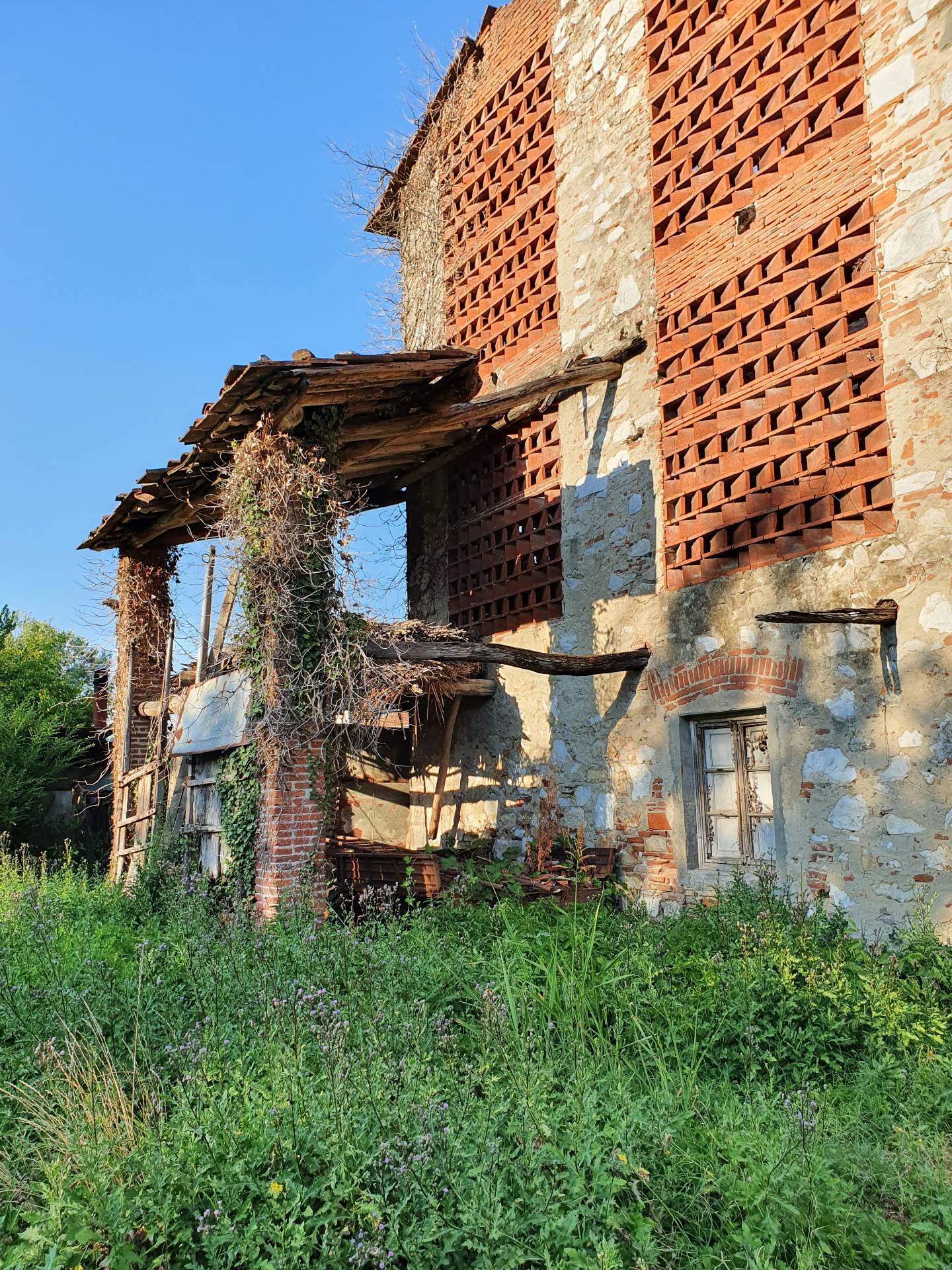  lucca vendita quart: san donato megaron immobiliare - pisa - pontedera - livorno - lucca