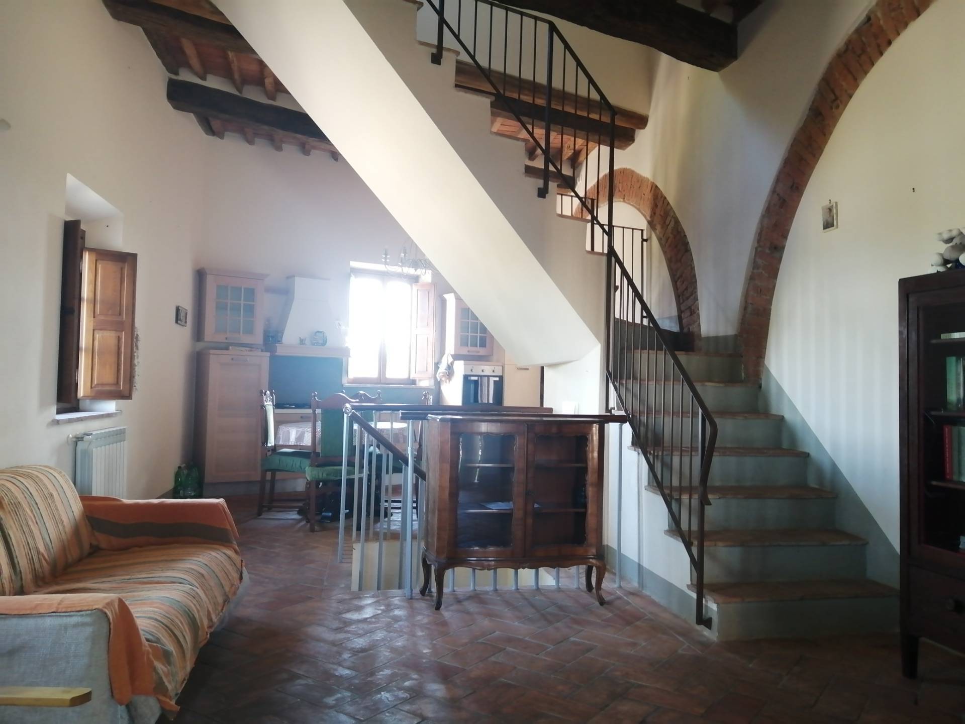  casciana-terme-lari vendita quart:  megaron-immobiliare-pisa-pontedera-livorno-lucca