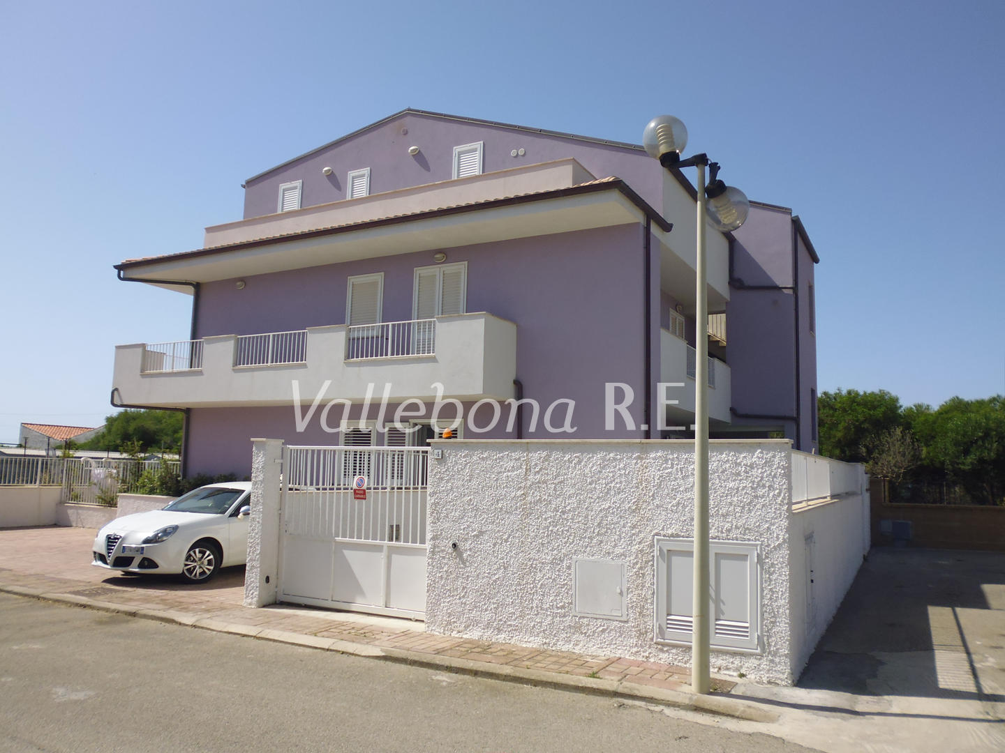 Appartamento ITALIA vendita  Carloforte Paese/City centre  Vallebona Real Estate srl