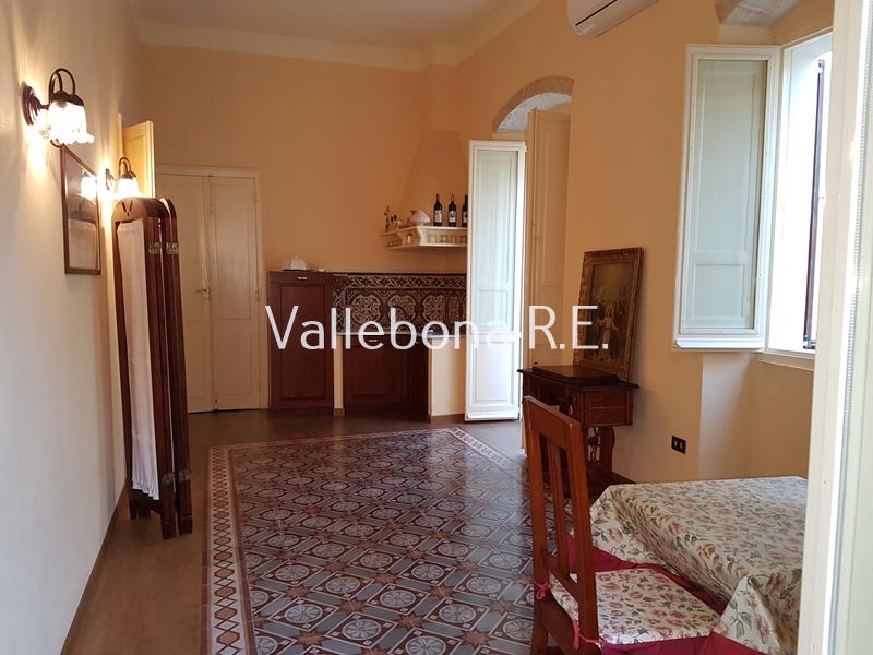 Appartamento ITALIA vendita  Carloforte Paese/City centre  Vallebona Real Estate srl