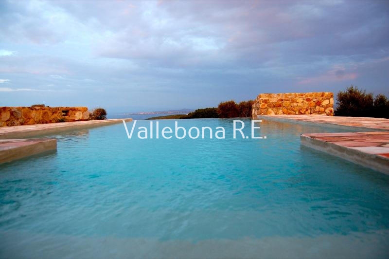 Villa ITALIA vendita  Carloforte fuori paese/Outside town  Vallebona Real Estate srl