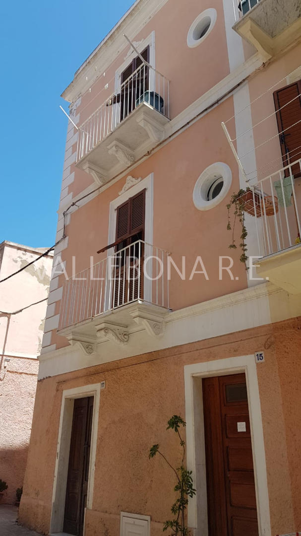  italia vendita quart: carloforte paese/city centre vallebona real estate srl