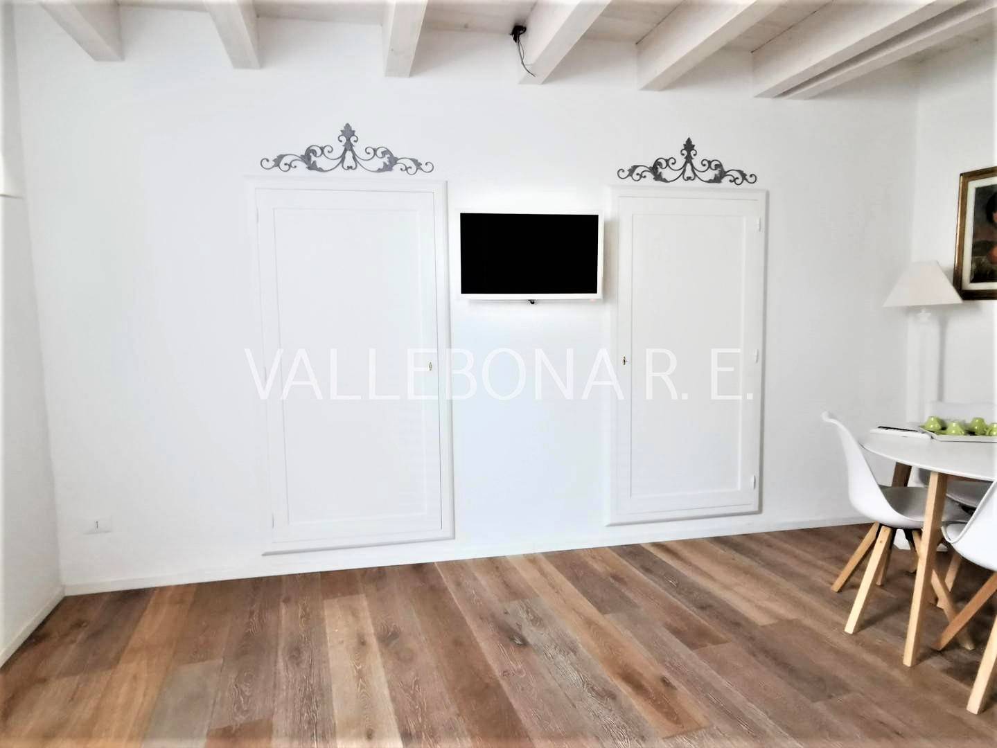 Appartamento ITALIA vendita  Carloforte Paese/City centre  Vallebona Real Estate srl