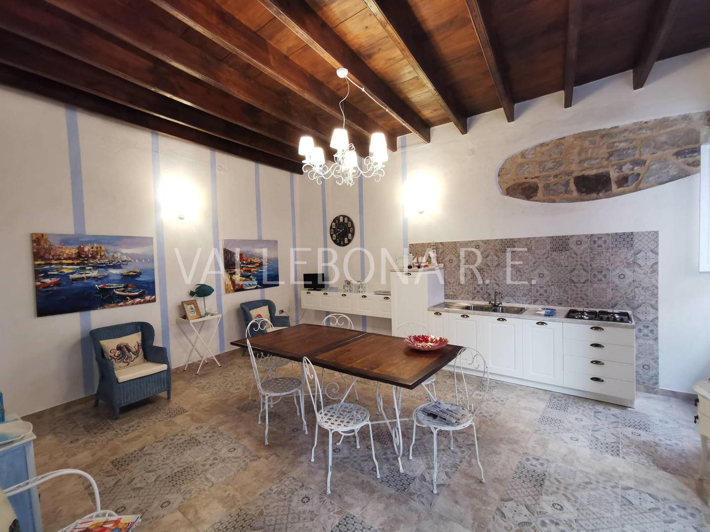 Appartamento ITALIA vendita  Carloforte Paese/City centre  Vallebona Real Estate srl