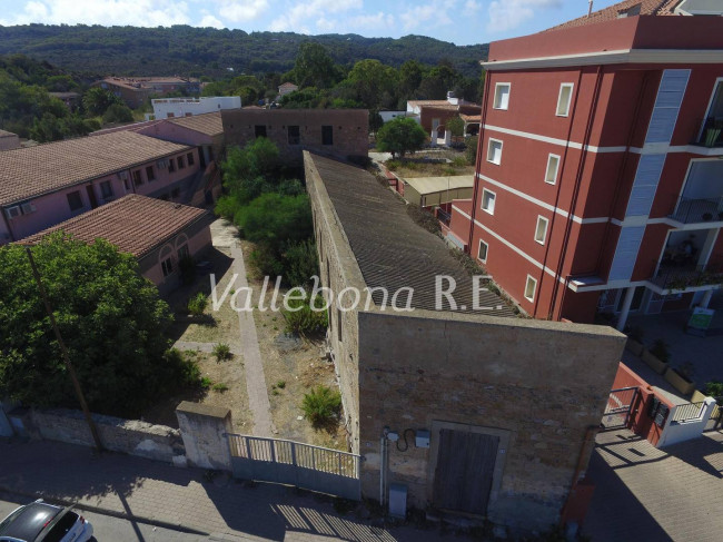Locale Commerciale in Vendita a Carloforte