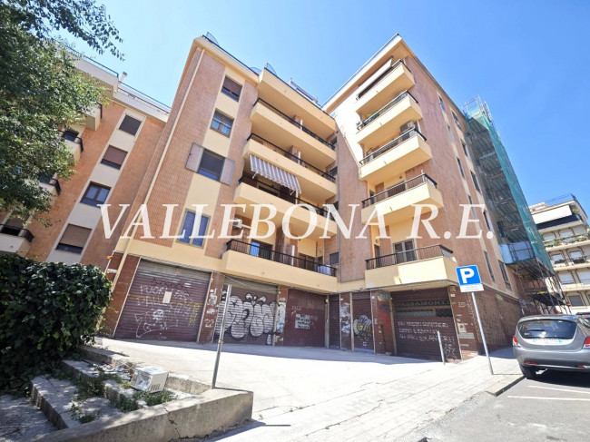 Locale Commerciale in Vendita a Cagliari