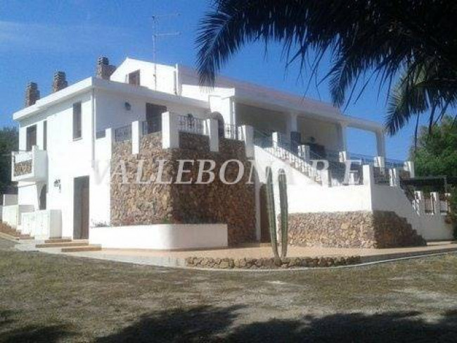 Villetta bifamiliare in Vendita a Carloforte