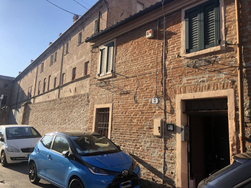 Casa indipendente in affitto a Ferrara (FE)