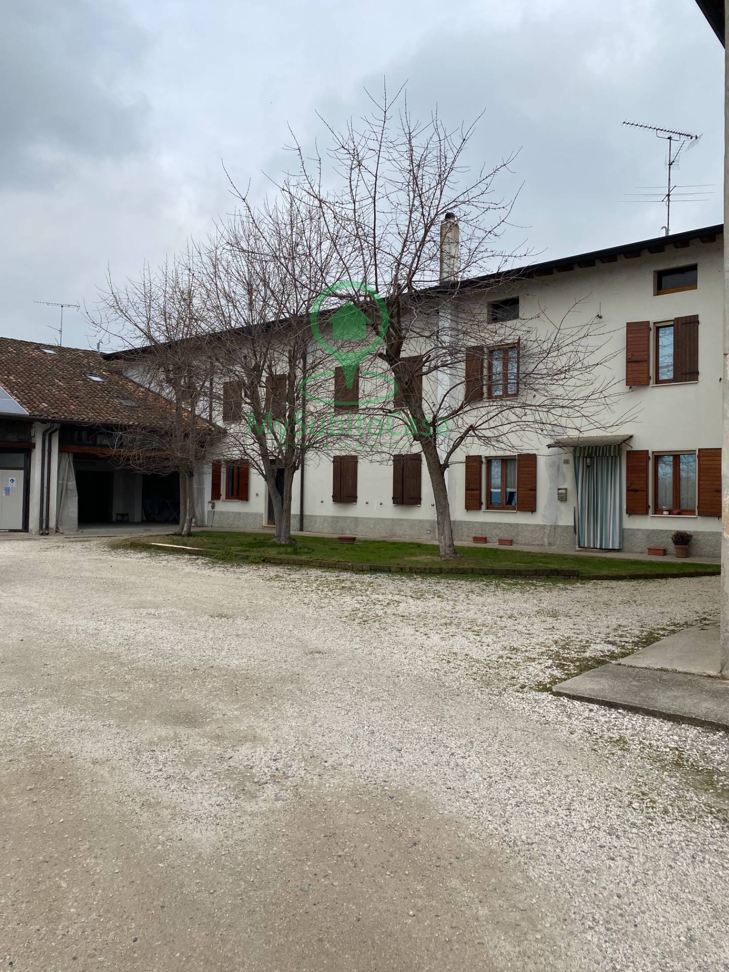 Casa semi-indipendente in vendita a Castiglione Delle Stiviere (MN)