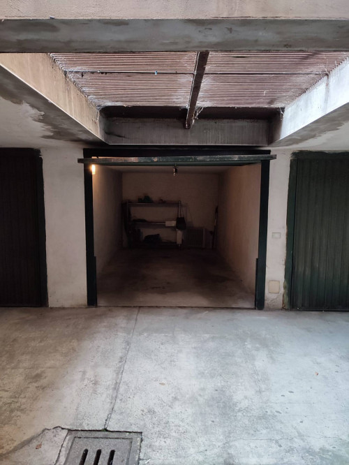 Garage/Box/Posto auto in vendita a Terno D'isola (BG)
