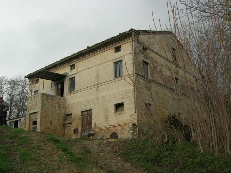  montegiorgio vendita quart:  re casa immobiliare s.r.l.