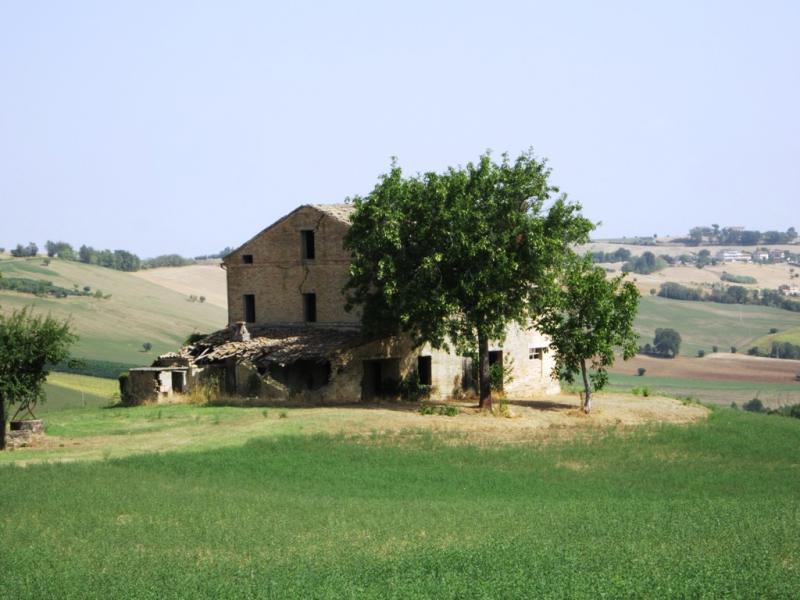  montegiorgio vendita quart: alteta re casa immobiliare s.r.l.