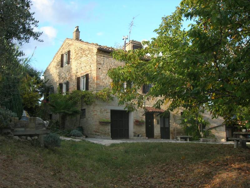  santa vittoria in matenano vendita quart:  re casa immobiliare s.r.l.