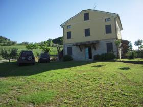 Villa Unifamiliare - Indipendente SERVIGLIANO vendita    Re Casa Immobiliare S.R.L.