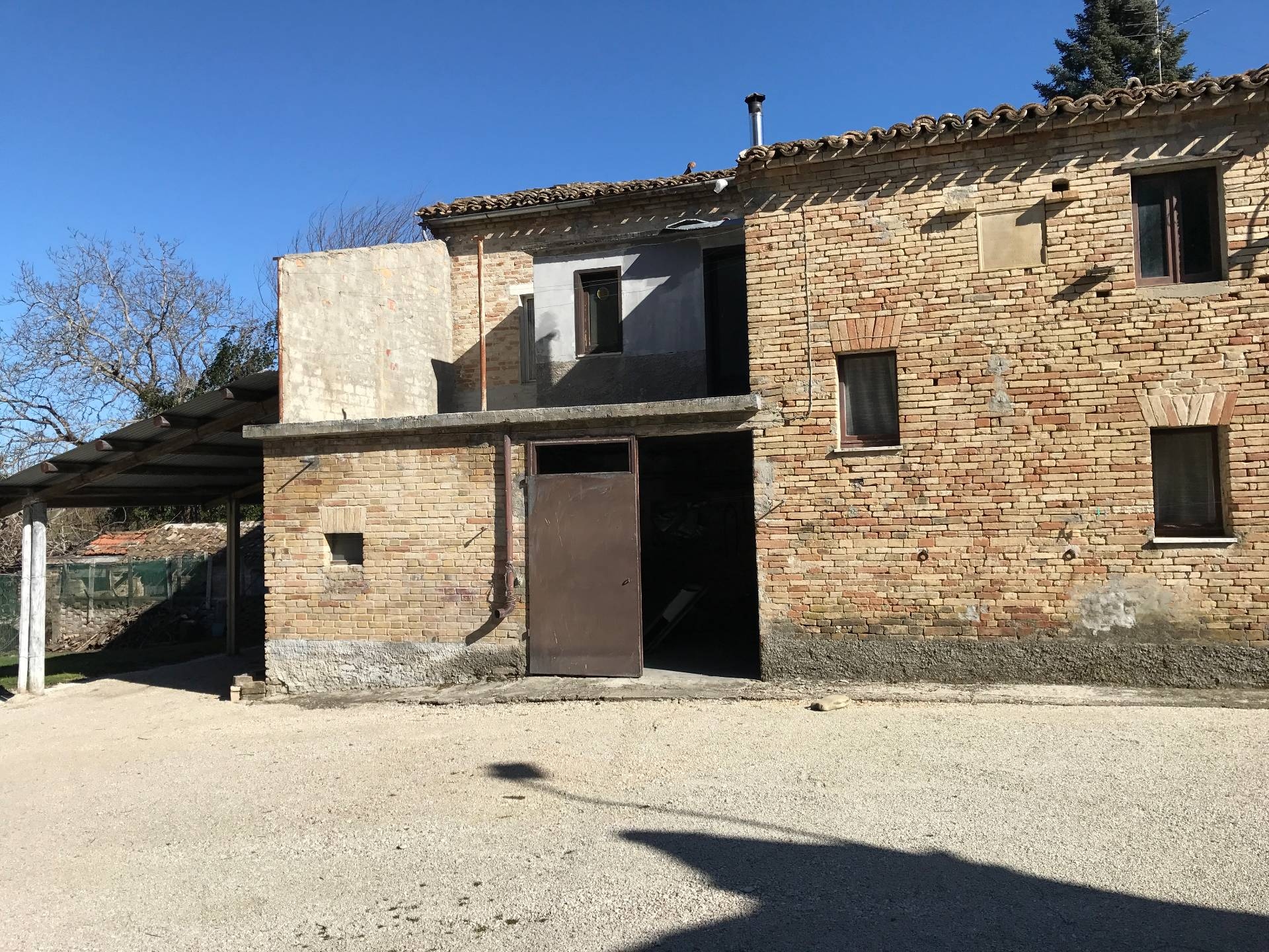 Villa Unifamiliare - Indipendente SERVIGLIANO vendita    Re Casa Immobiliare S.R.L.