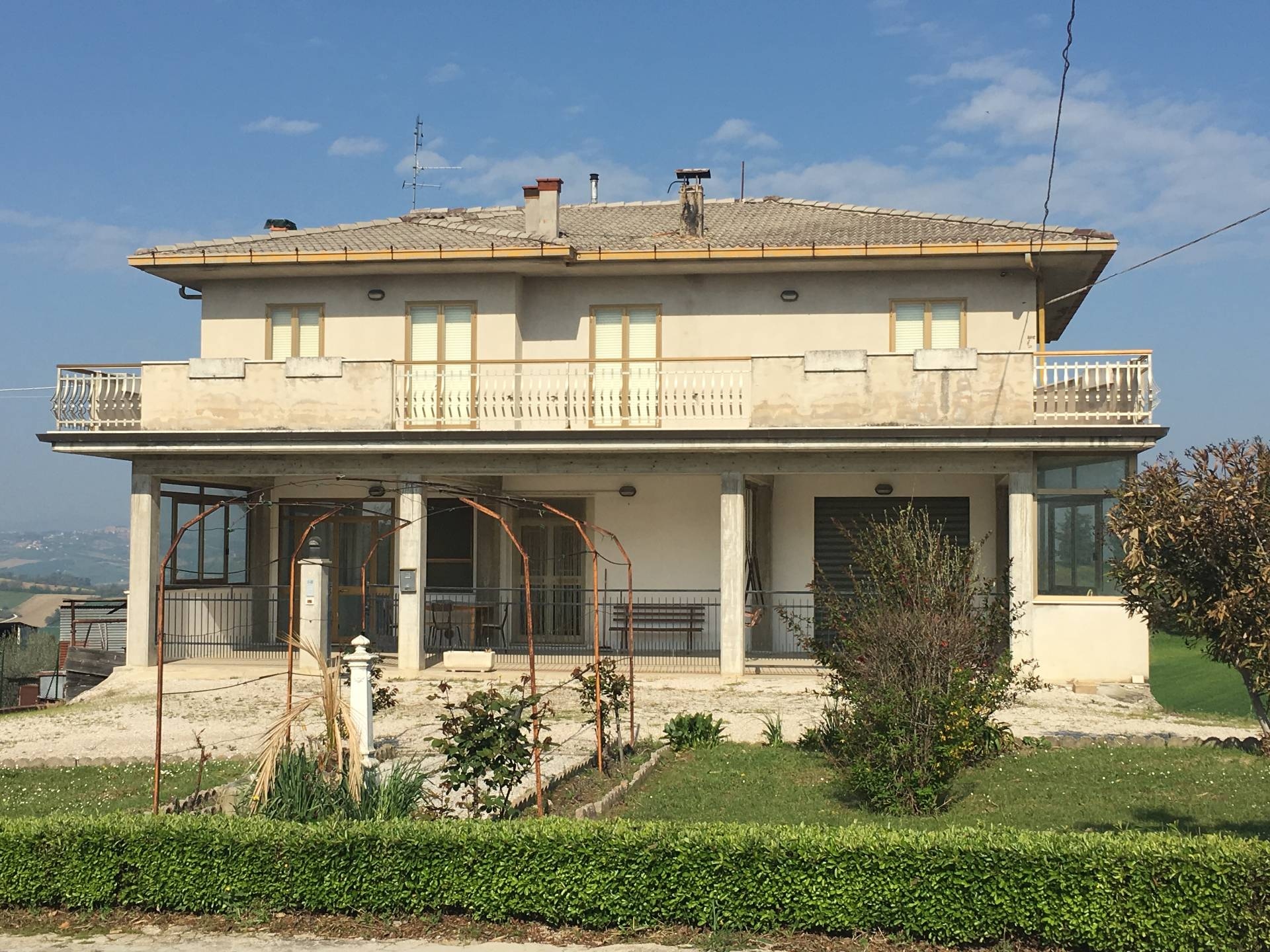 Villa Unifamiliare - Indipendente MONTEGIORGIO vendita  Alteta  Re Casa Immobiliare S.R.L.