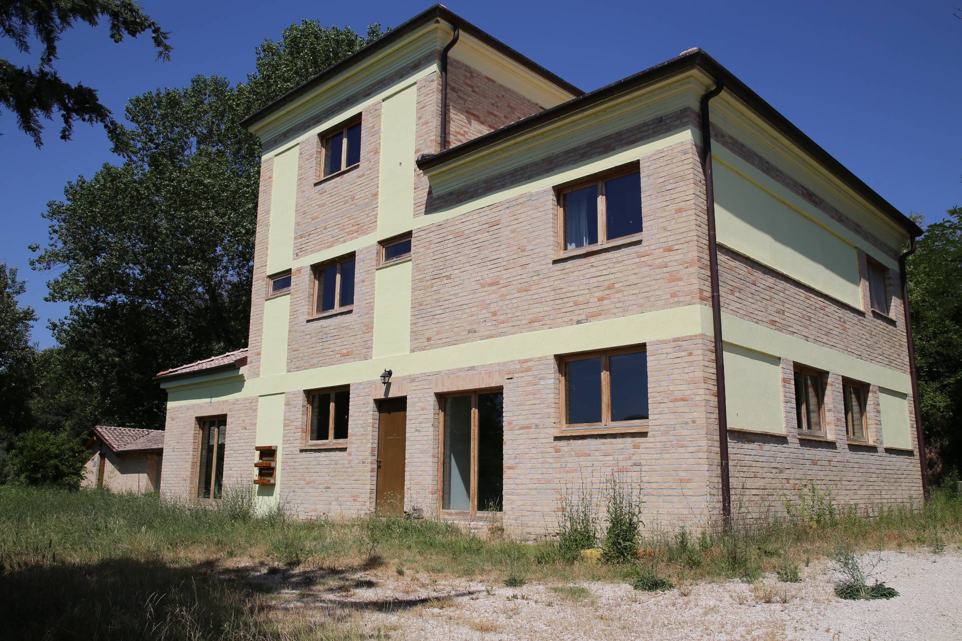  montegiorgio vendita quart:  re casa immobiliare s.r.l.