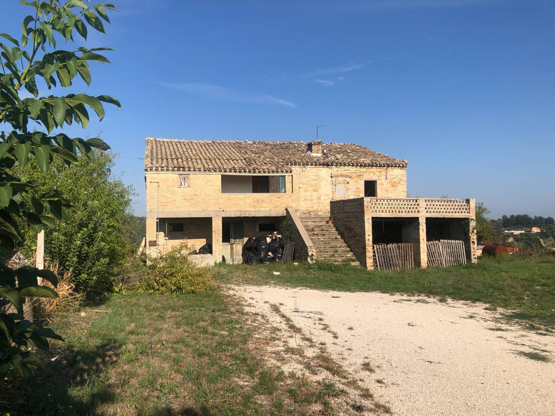 Villa Unifamiliare - Indipendente PETRITOLI vendita    Re Casa Immobiliare S.R.L.