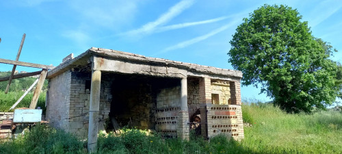 Casa semi-indipendente in vendita a Penna San Giovanni (MC)