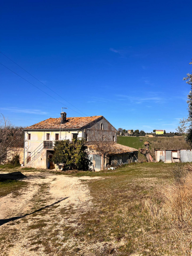 Casa indipendente in vendita a Recanati (MC)