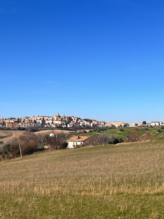 Casa indipendente in vendita a Recanati (MC)