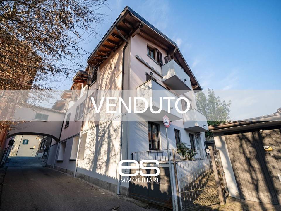 Appartamento in vendita a Veduggio con Colzano