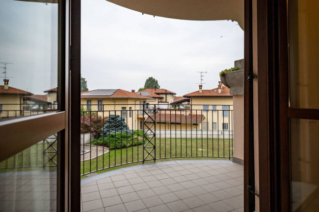 Appartamento in vendita a Besana in Brianza