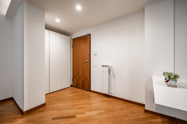 Appartamento in vendita a Besana in Brianza