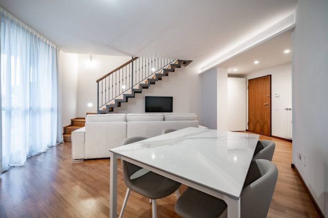 Appartamento in vendita a Besana in Brianza