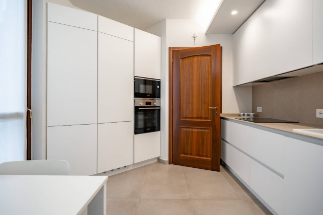 Appartamento in vendita a Besana in Brianza