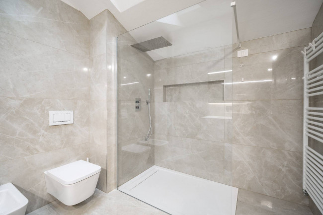 Appartamento in vendita a Besana in Brianza