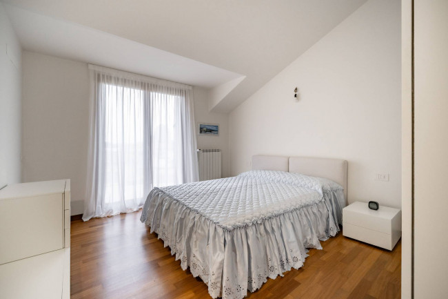 Appartamento in vendita a Besana in Brianza