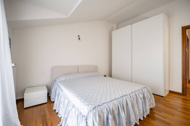 Appartamento in vendita a Besana in Brianza