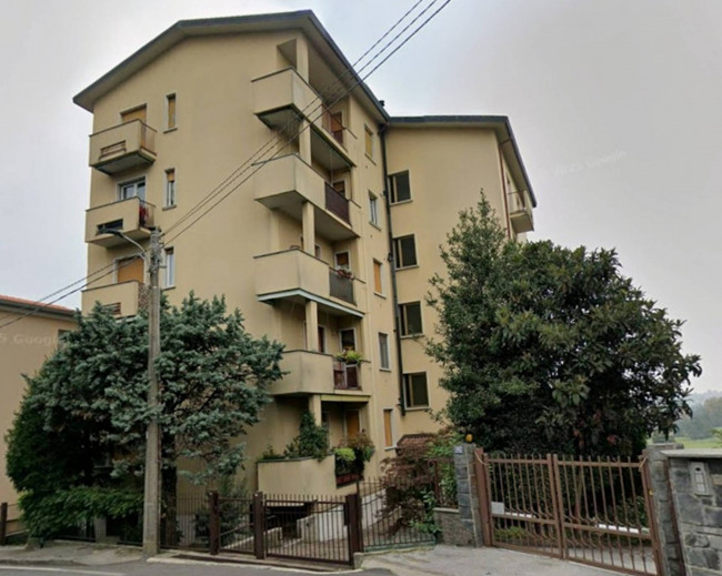 Appartamento in vendita a Besana in Brianza