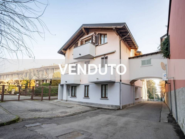Appartamento in vendita a Veduggio con Colzano