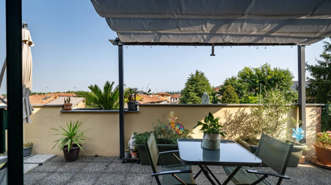 Appartamento in vendita a Albiate