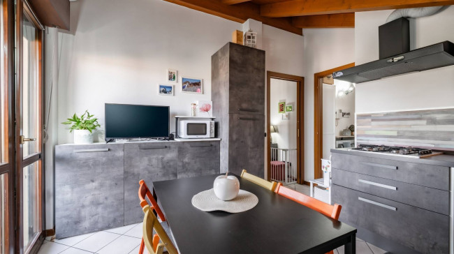 Appartamento in vendita a Albiate