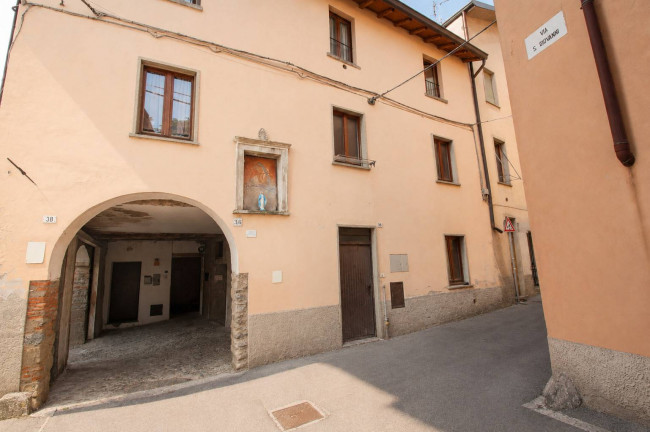 Appartamento in vendita a Cremella
