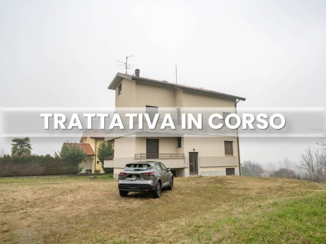 Appartamento in vendita a Cassago Brianza