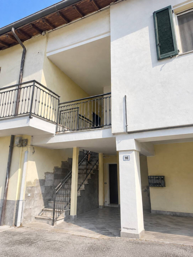 Appartamento in vendita a Renate