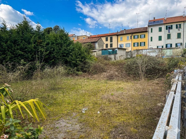 Terreno Agricolo in vendita a Monticello Brianza