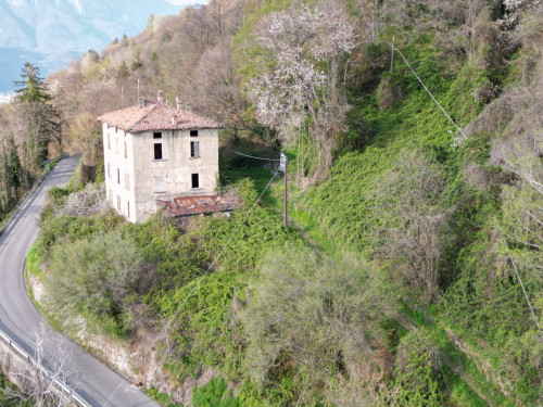 Palazzo in vendita a Sonvico, Pisogne (BS)
